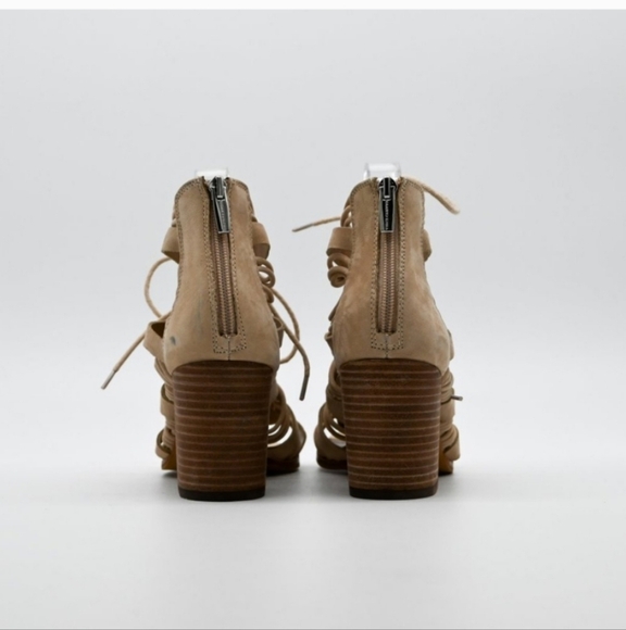 Vince Camuto Tan Suede Sandals Size 10 NWOT - Picture 4 of 6